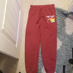 Not my style anymore, only worn twice